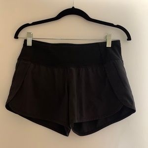 Lululemon black shorts